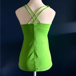 Sz6 Lululemon Free To Be Tank
Frond